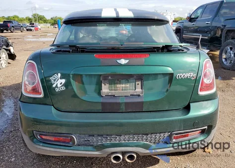 2013 Mini Cooper Coupe S из США, поврежденный, VIN WMWSX3C53DT409012